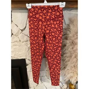 Vitality x Cosmopolitan the ascend pant tights size S